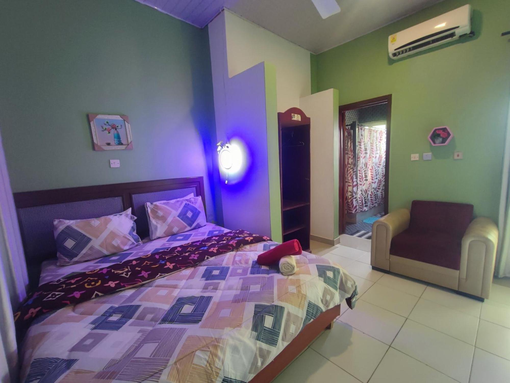 Ellisa Hospitality And Spa Hotel Acra Exterior foto