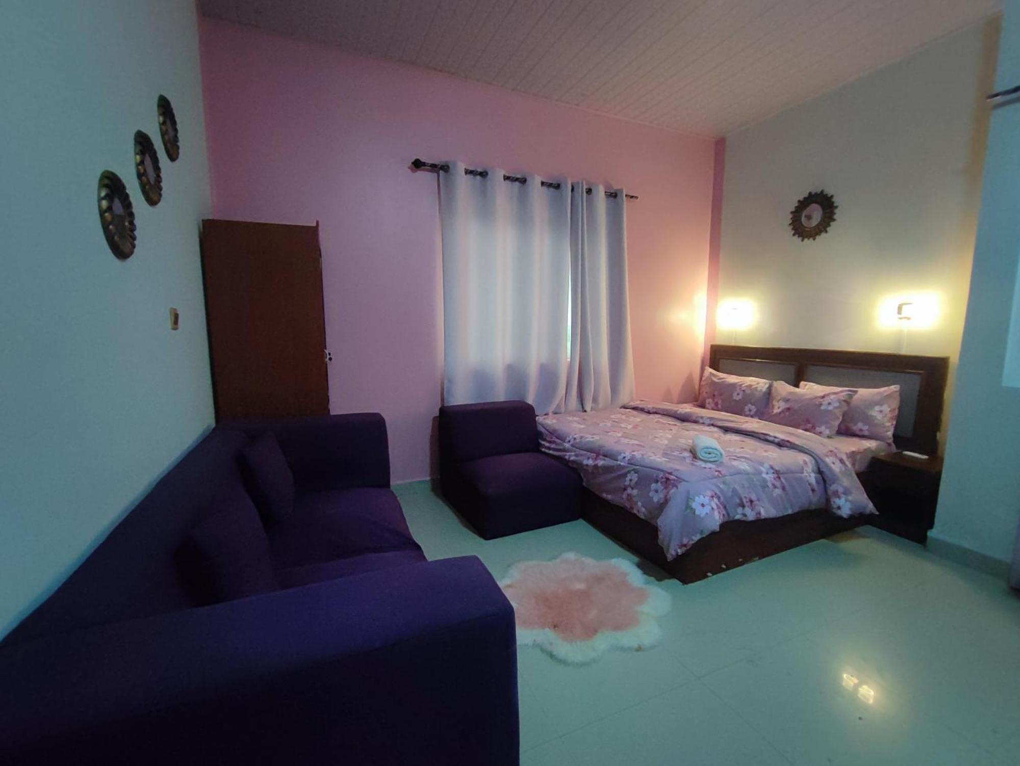 Ellisa Hospitality And Spa Hotel Acra Exterior foto