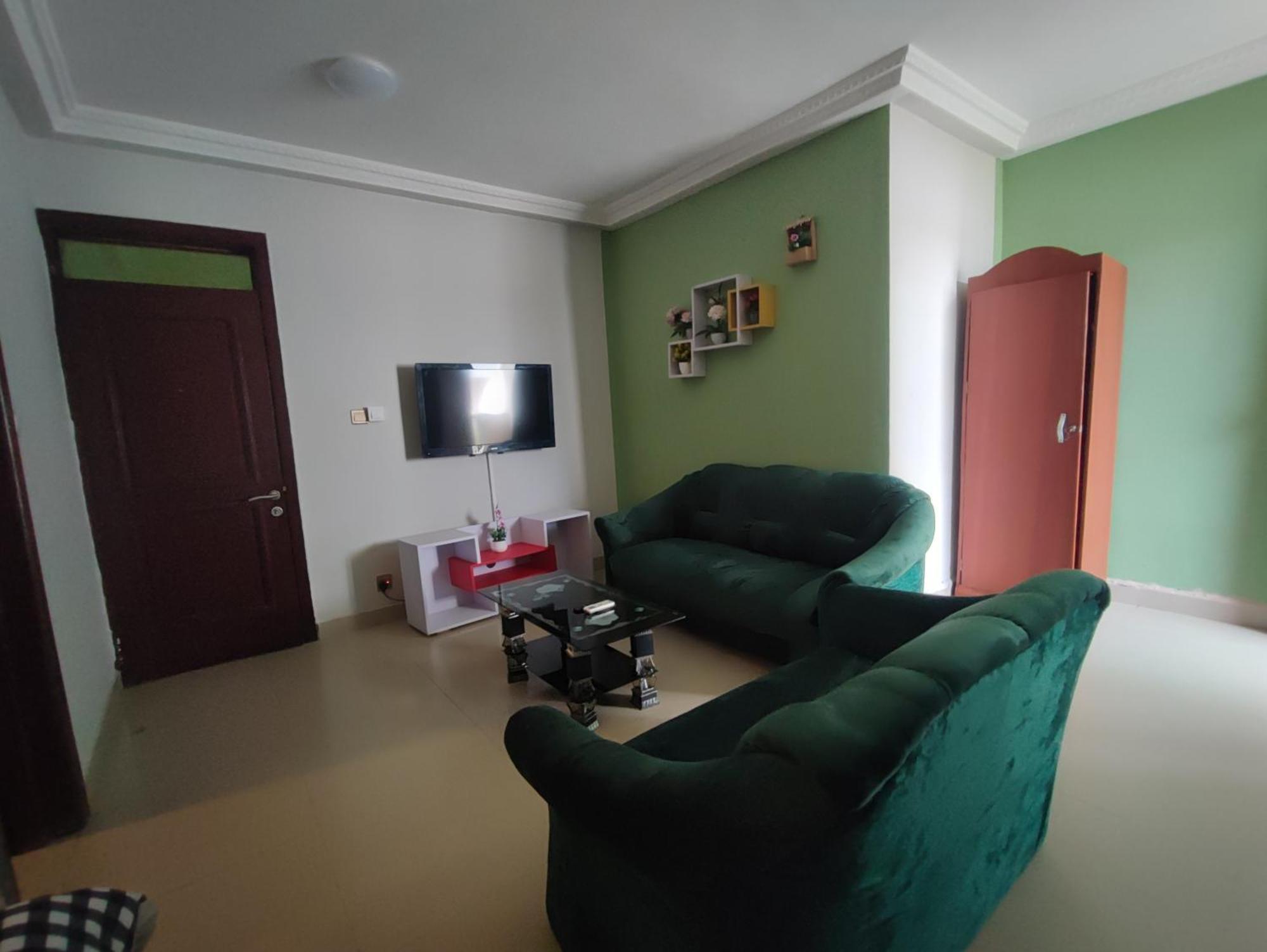 Ellisa Hospitality And Spa Hotel Acra Exterior foto